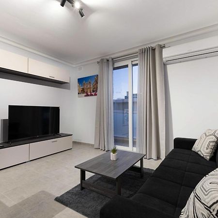 Luxurious & Spacious 2Bd Accomodation At The Podium - Yacht Marina Area, Close To Valletta Мсіда Екстер'єр фото